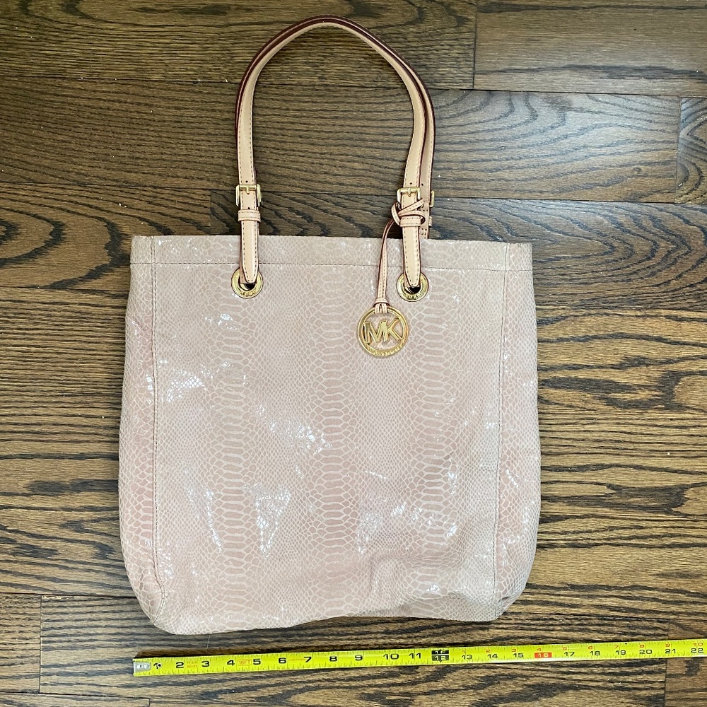 Michael Kors Beautiful Pink & Gold Python Tote - image 5